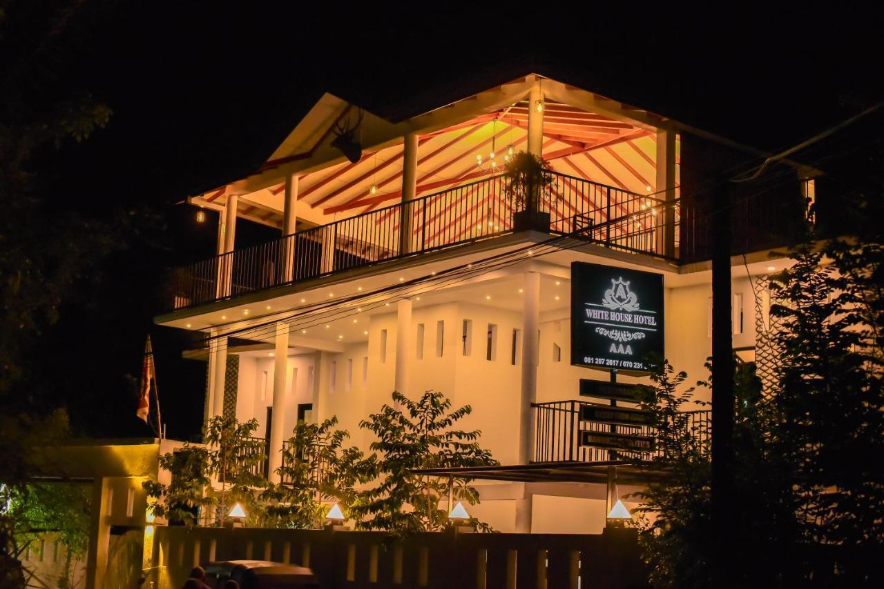 White House Hotel Kandy Gurudeniya Exterior photo